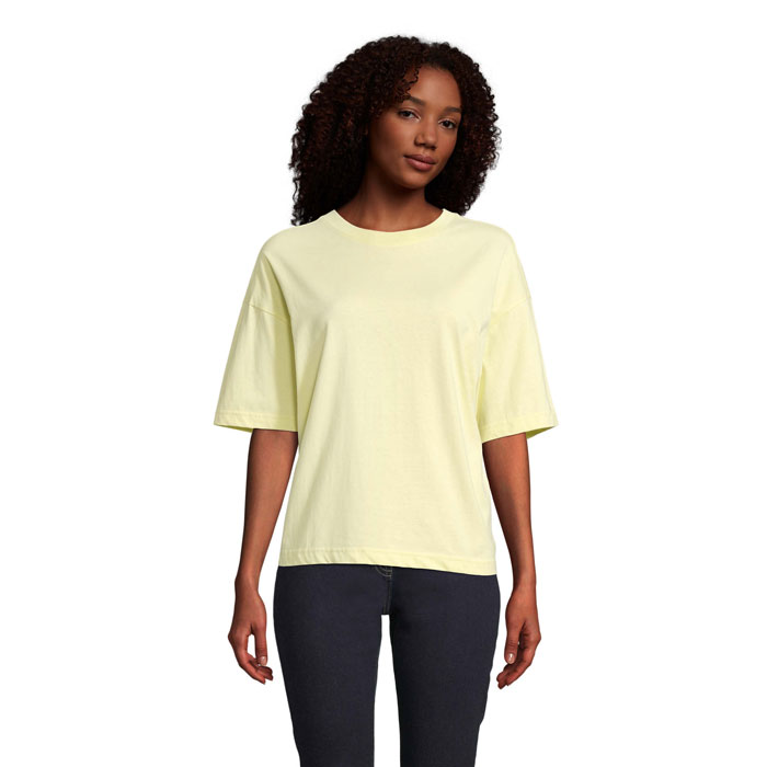 Boxy women