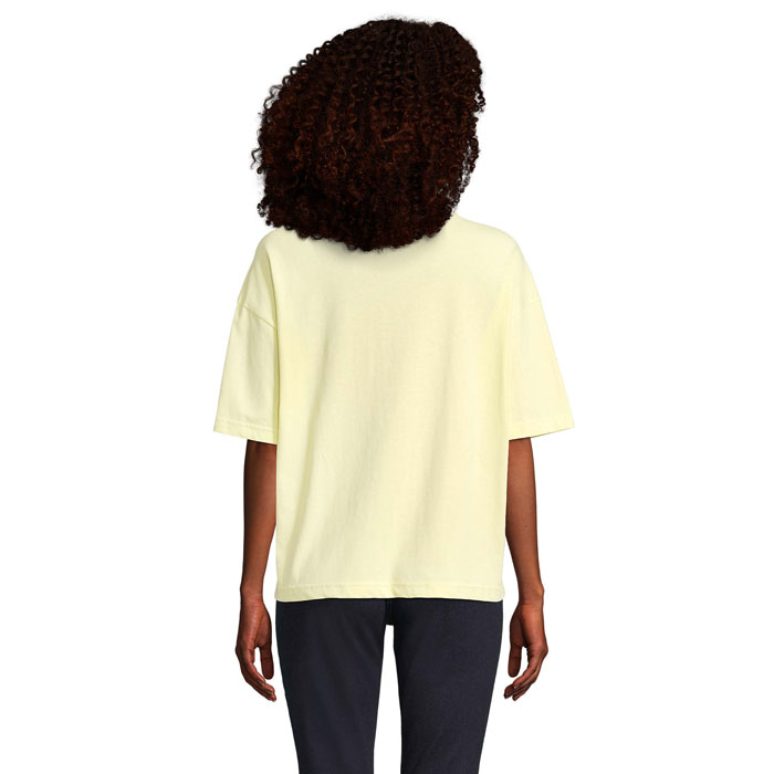 Boxy women