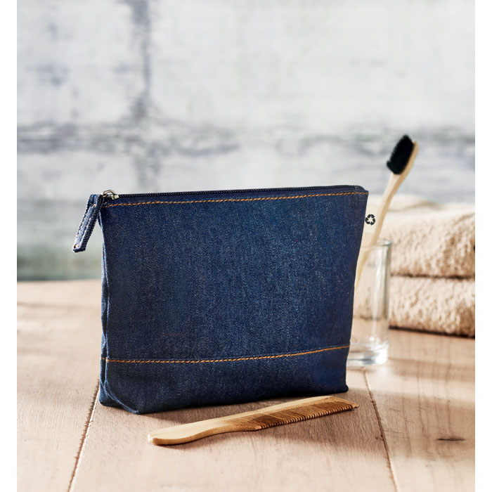 Style pouch