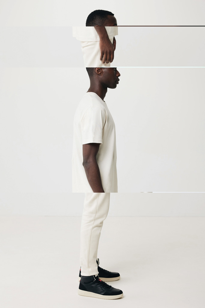Pantalón Iqoniq Cooper de algodón reciclado
