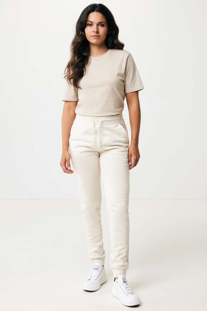 Pantalón Iqoniq Cooper de algodón reciclado