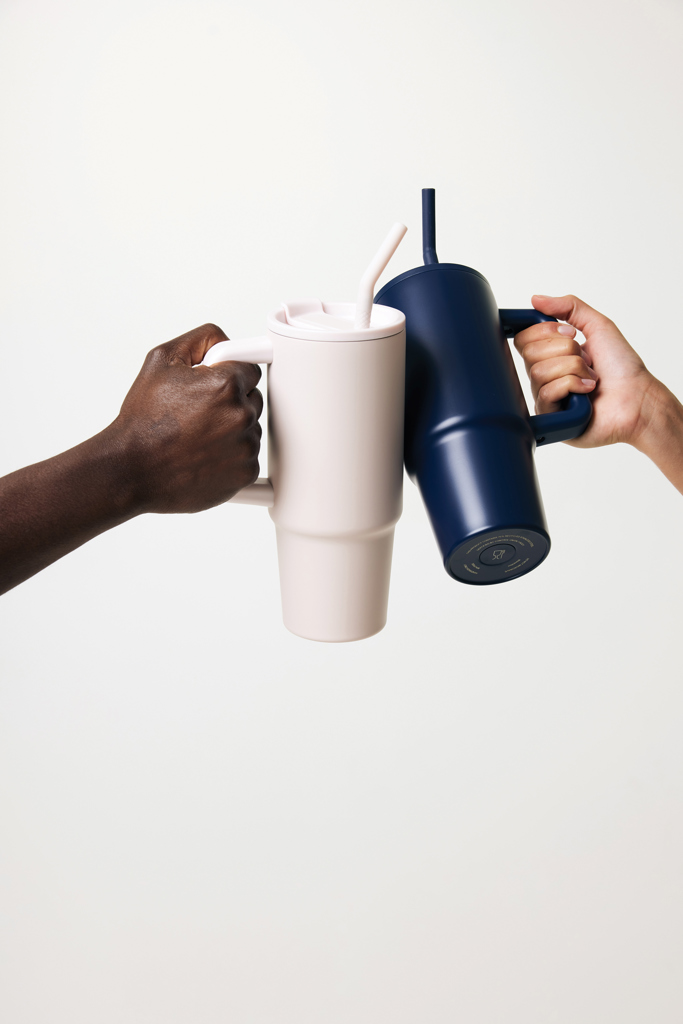Vaso Embrace deluxe RCS acero inoxidable reciclado de 900ml.