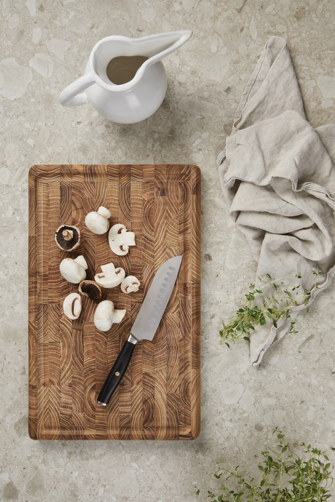Cuchillo santoku VINGA Tara RCS de acero reciclado