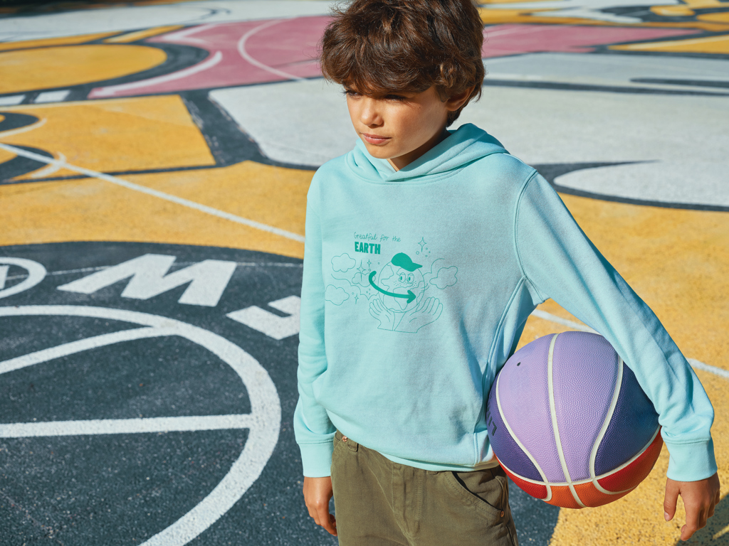 Sudadera Iqoniq Yengo capucha de algodón reciclado niños