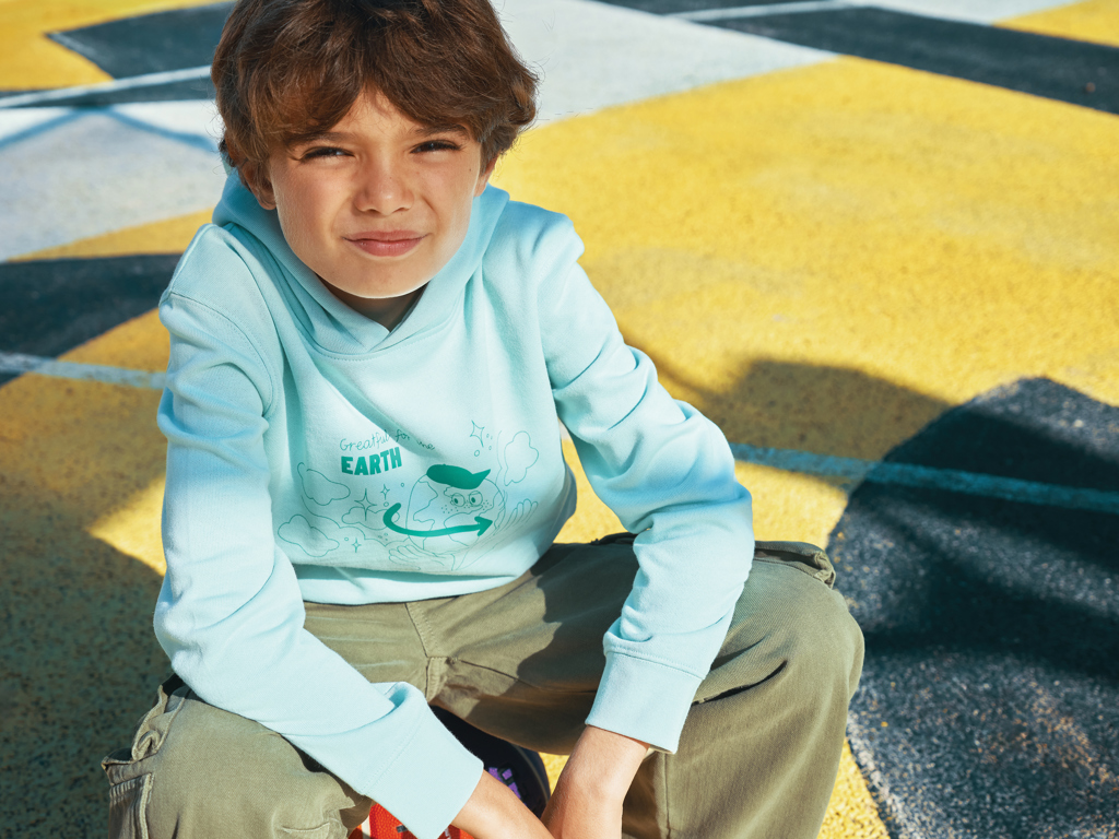 Sudadera Iqoniq Yengo capucha de algodón reciclado niños