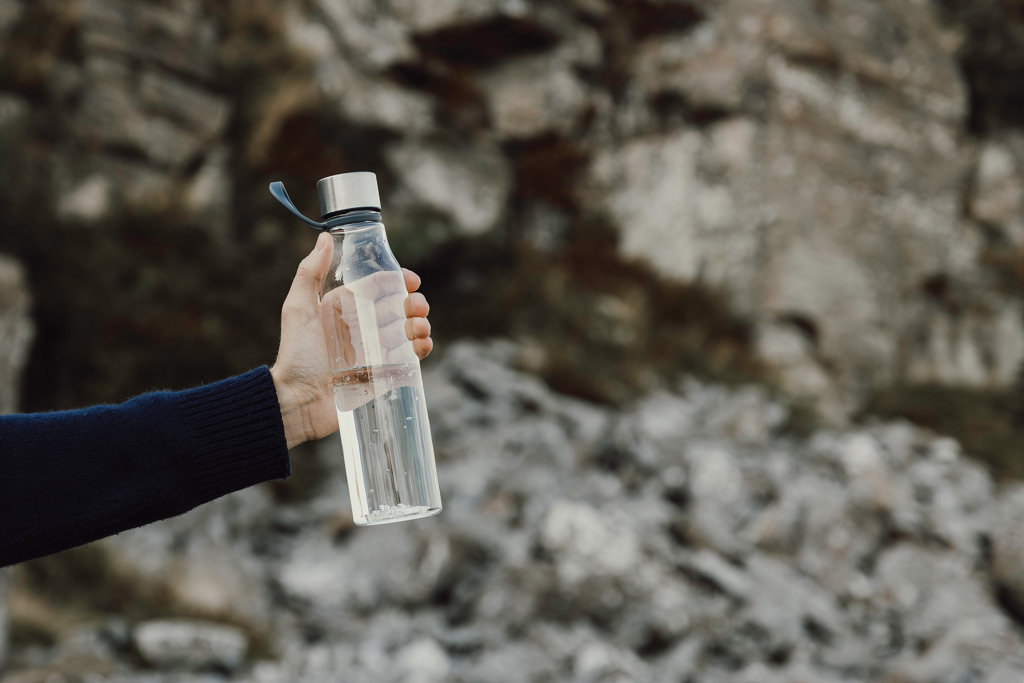 Botella de agua VINGA Lean RCS 800 ml