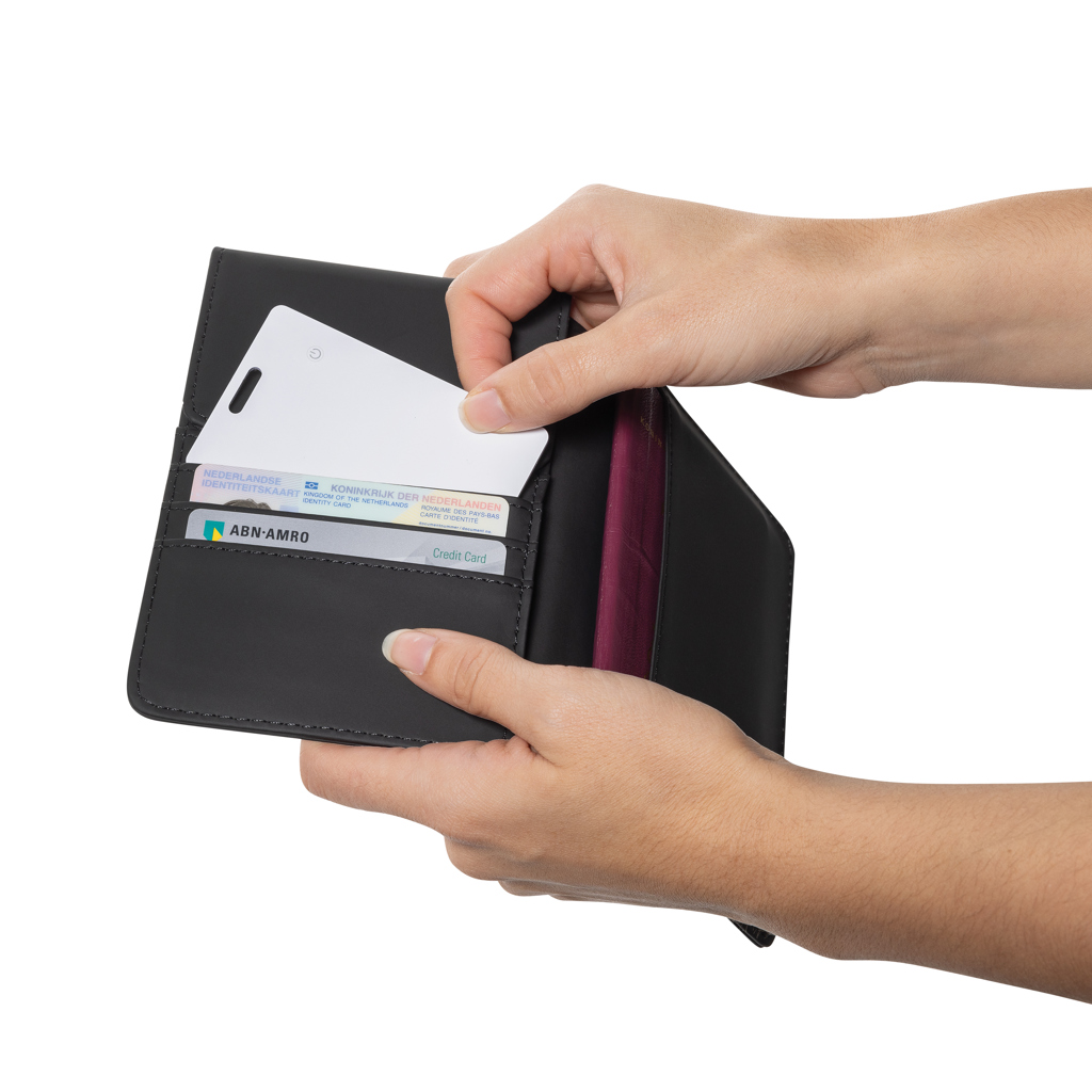 Tarjeta rastreadora recargable ultradelgada plástico  Findit