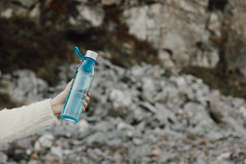 Botella de agua VINGA Lean RCS 800 ml