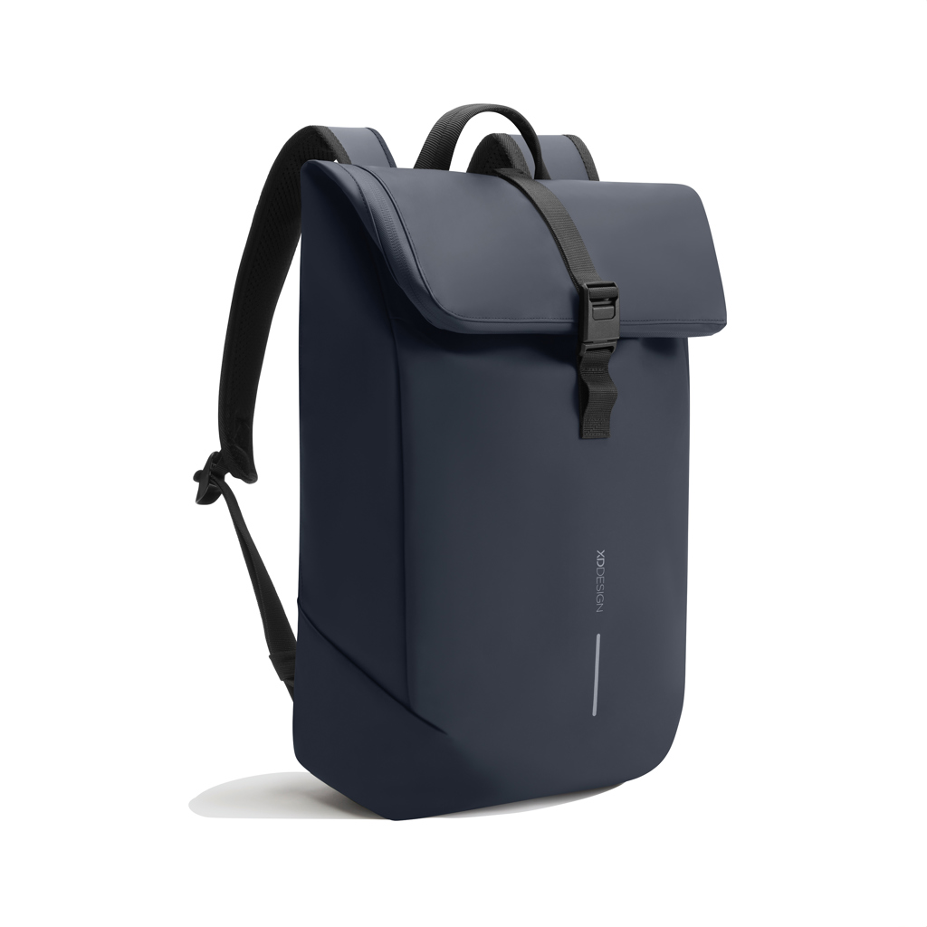 Mochila urbana resistente al agua con solapa