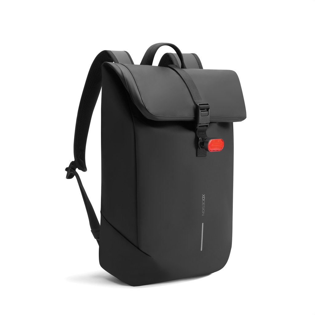 Mochila urbana resistente al agua con solapa
