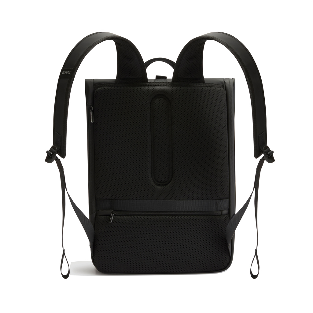Mochila urbana resistente al agua con solapa