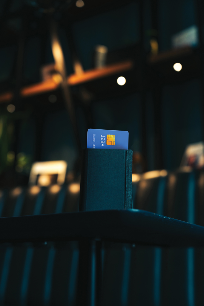 Cartera poliéster Seekcard RCS con localización