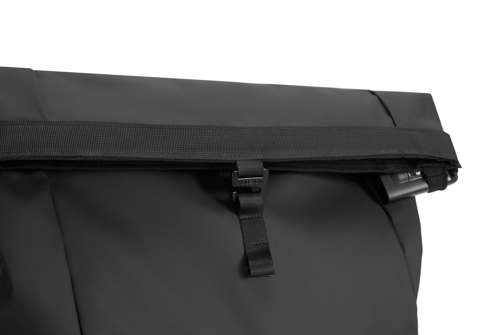 Mochila antirrobo Urban resistente al agua
