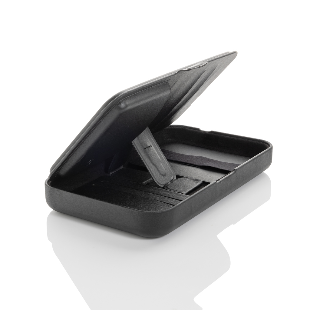 Estuche viaje reciclado RCS Swiss Peak con cargador 3 en 1