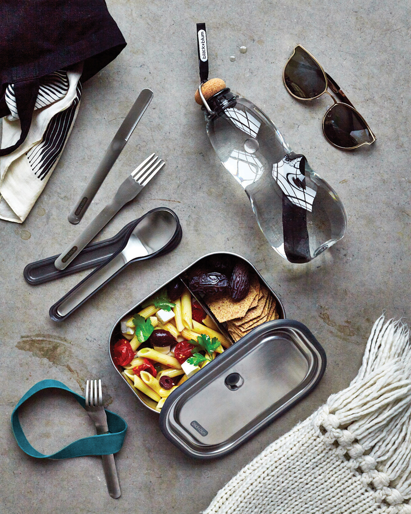Set de cubiertos negro+Blum