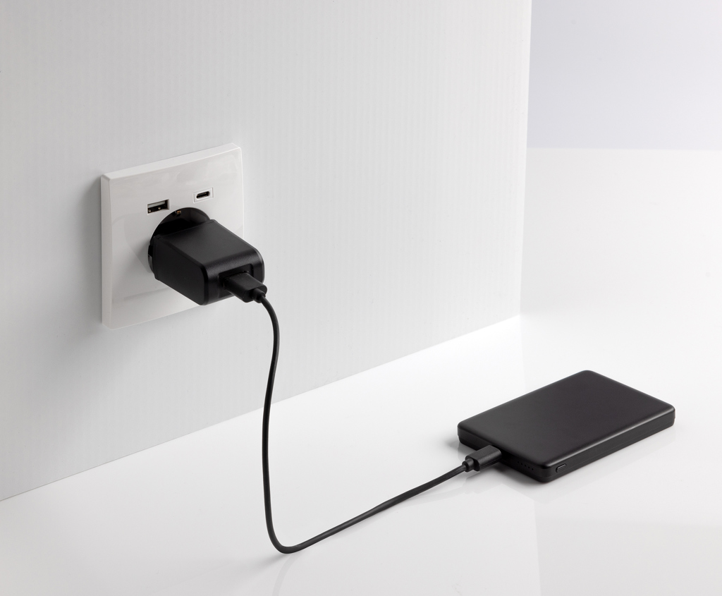 Powerbank Orion magnético 5000 mAh aluminio reciclado RCS