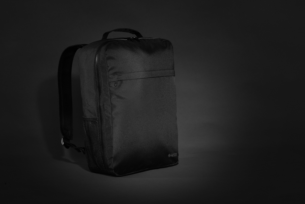 Mochila para portátil 15" Swiss Peak Aware™ RPET Essential