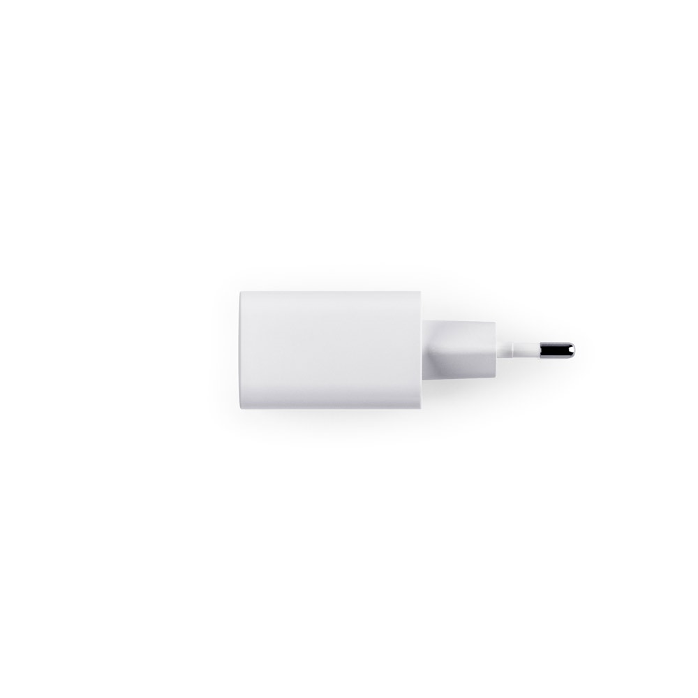 WEGENER. Adaptador de corriente con puerto USB-A de 18 W y USB-C de 20 W en ABS reciclado (100% rABS)