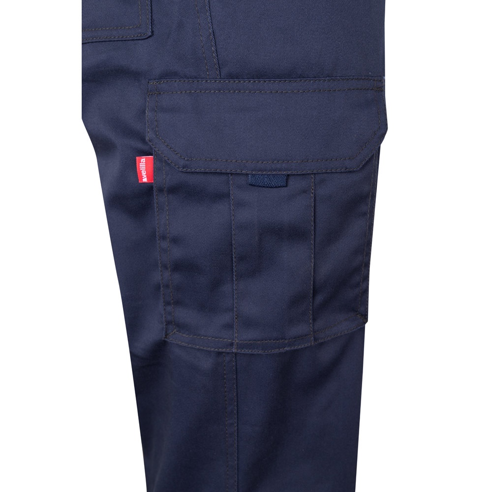 VL PAN. Pantalón elástico multibolsillos (290g/m²), en algodón (46%), EME (38%) y poliéster (16%)