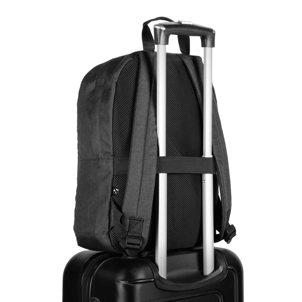 GIJON. Mochila para portátil de poliéster reciclado de alta densidad 600D y forro de poliéster reciclado 210D