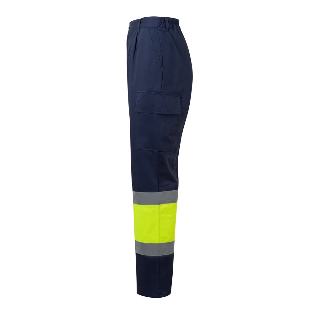 VL ARTEMIS. Pantalón bicolor, en sarga (190 g/m²), algodón (20 %) y poliéster (80 %). Pantalón multibolsillos elástico (240 g/m²), en algodón (46%), EME (38%) y poliéster (16%)