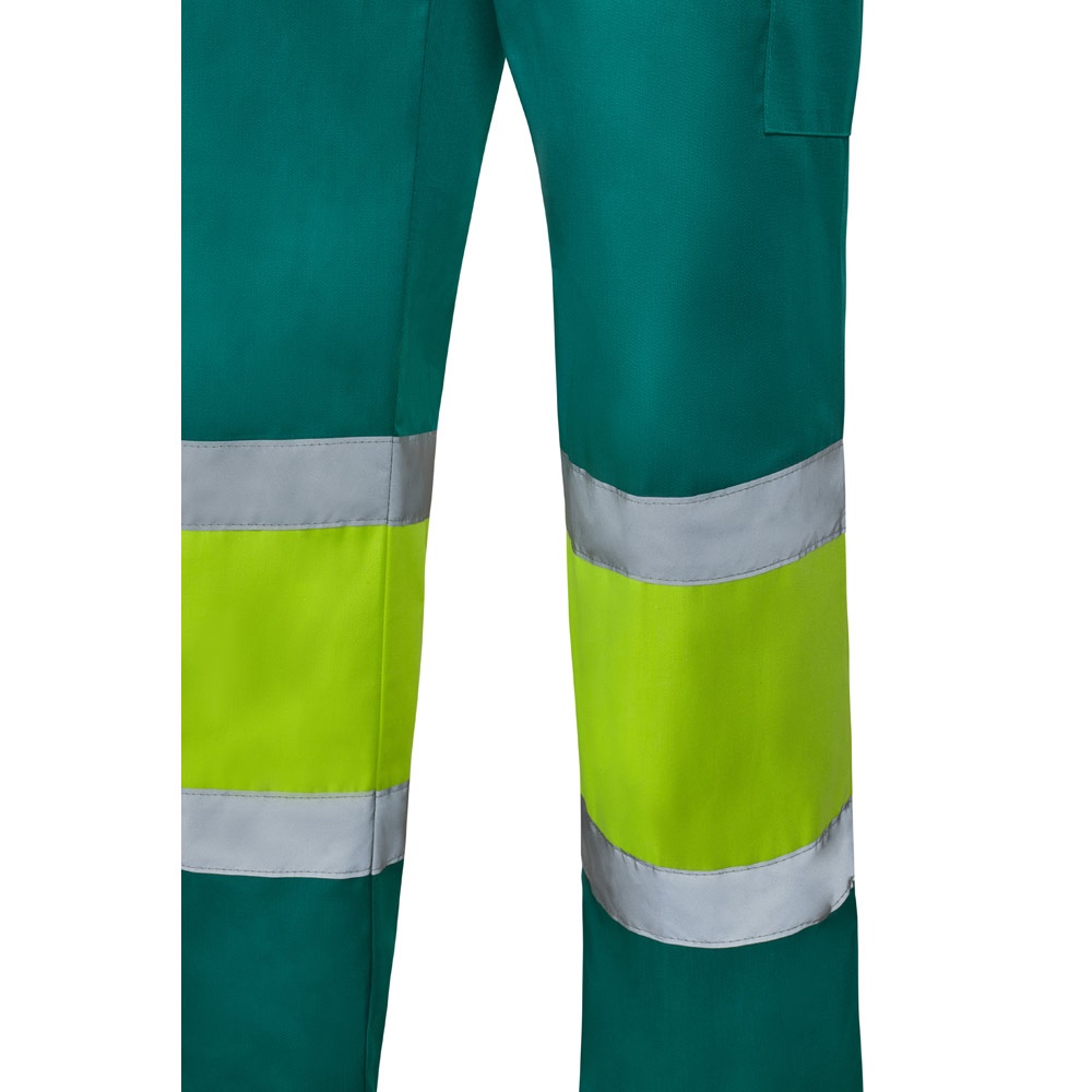 VL ARTEMIS. Pantalón bicolor, en sarga (190 g/m²), algodón (20 %) y poliéster (80 %). Pantalón multibolsillos elástico (240 g/m²), en algodón (46%), EME (38%) y poliéster (16%)