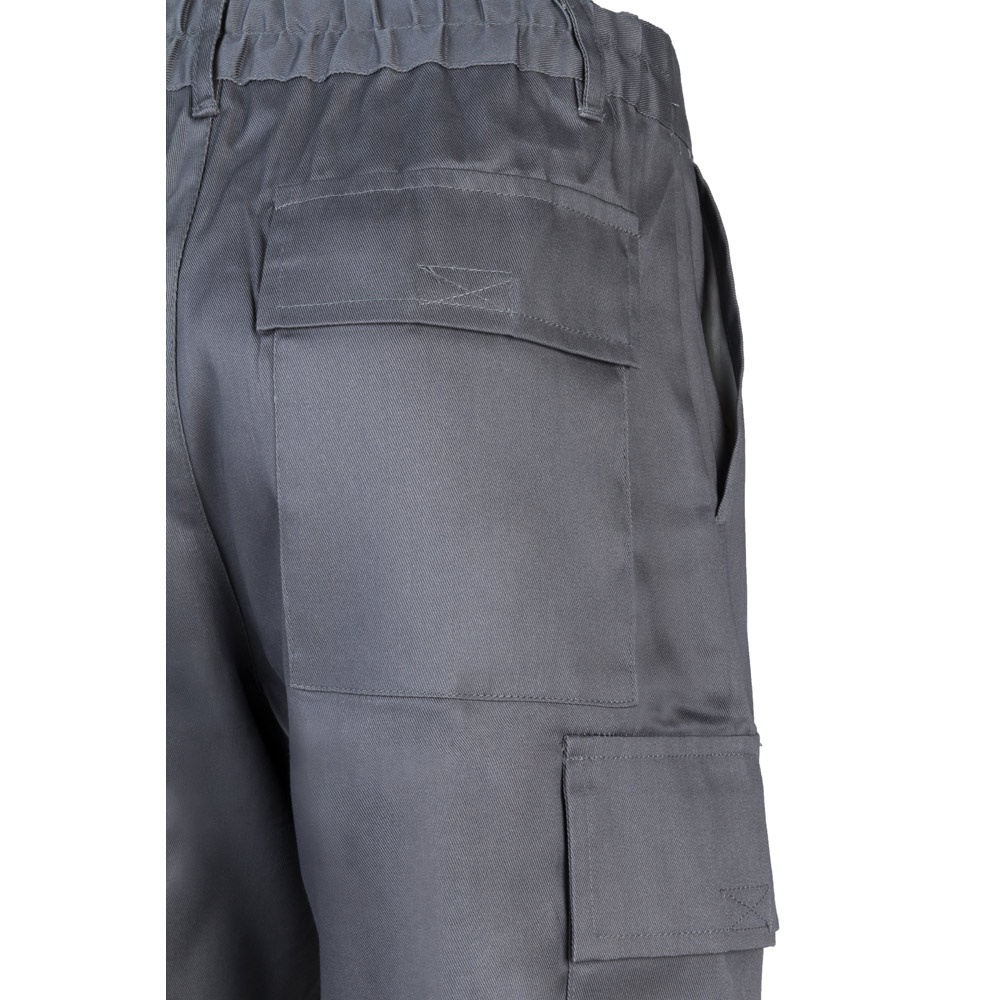 VL AINE. Pantalón multibolsillos de sarga (190g/m²), en algodón (20%) y poliéster (80%)