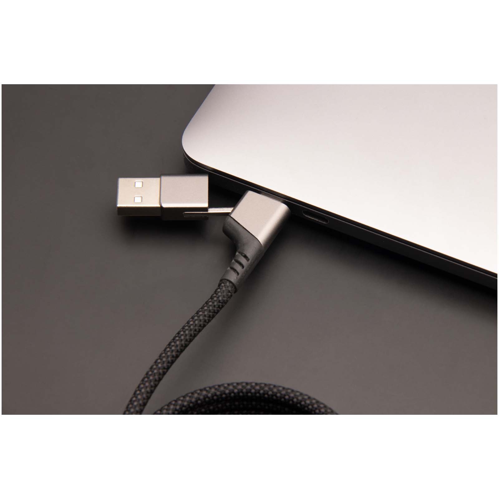 Cable de carga magnética ultrarrápida de 100 W 4 en 1 de rPET SCX.design C52