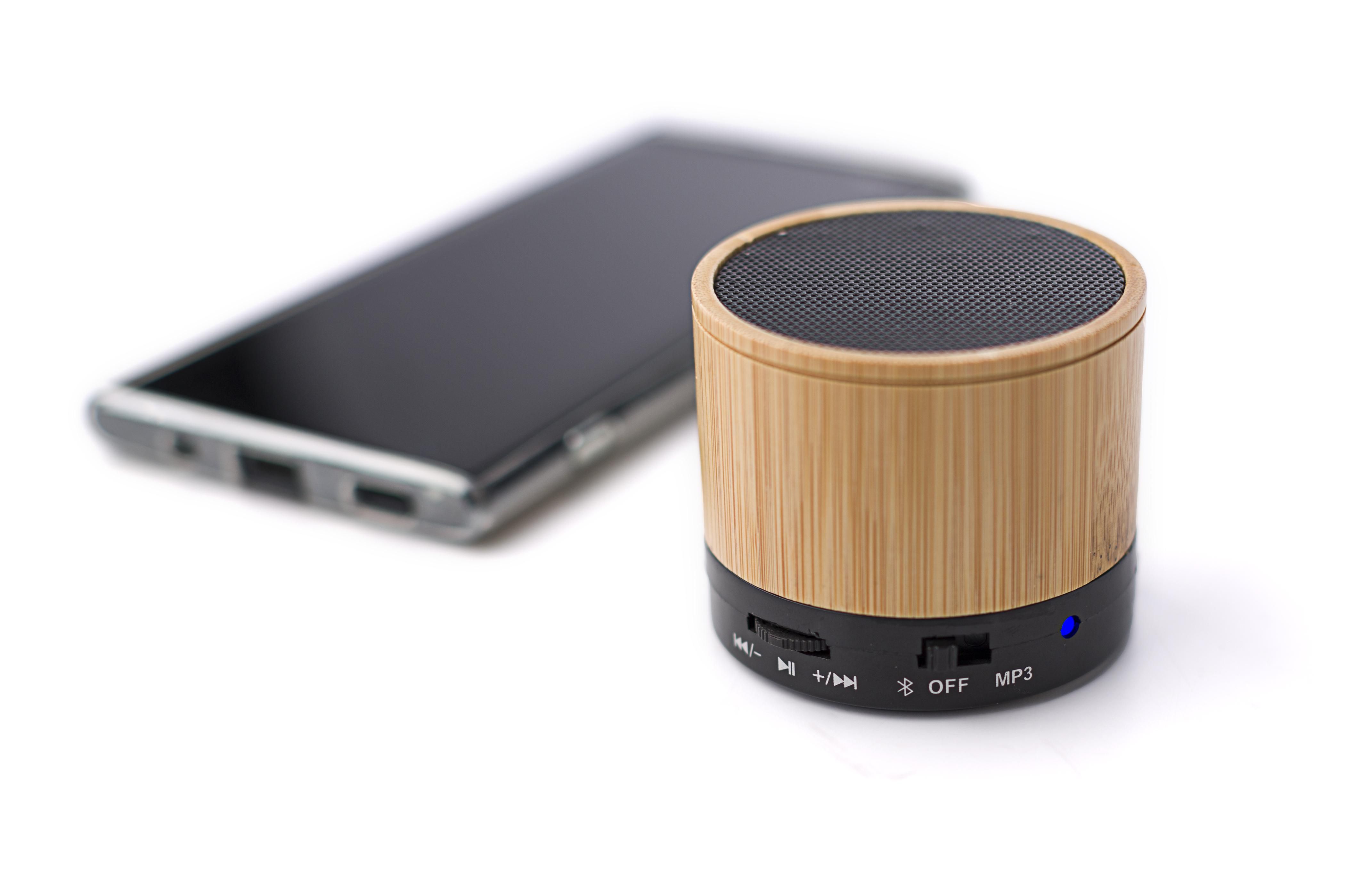 Altavoz inalámbrico de bambú Rosalinda