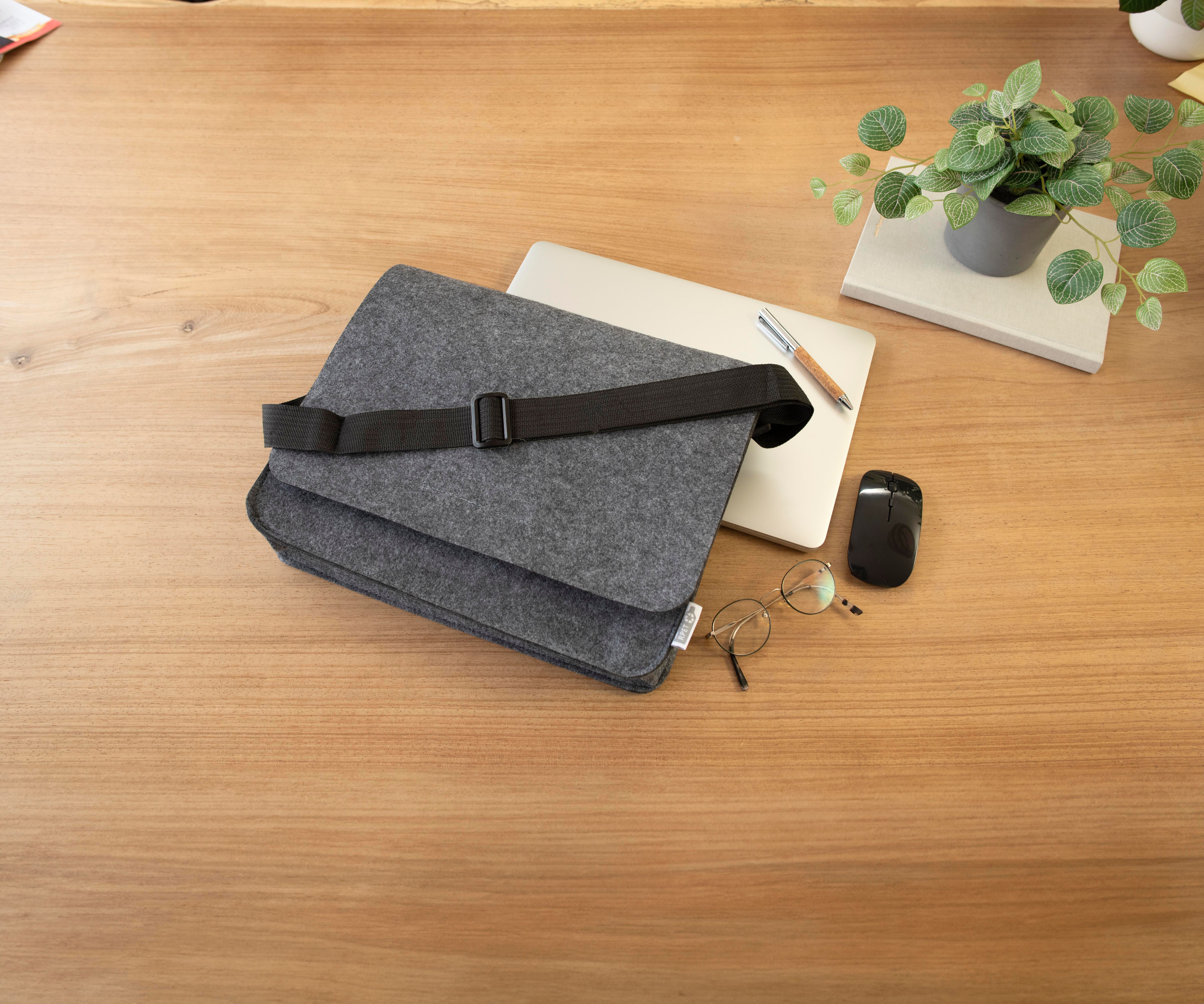 Bolsa bandolera de fieltro rPET Layla