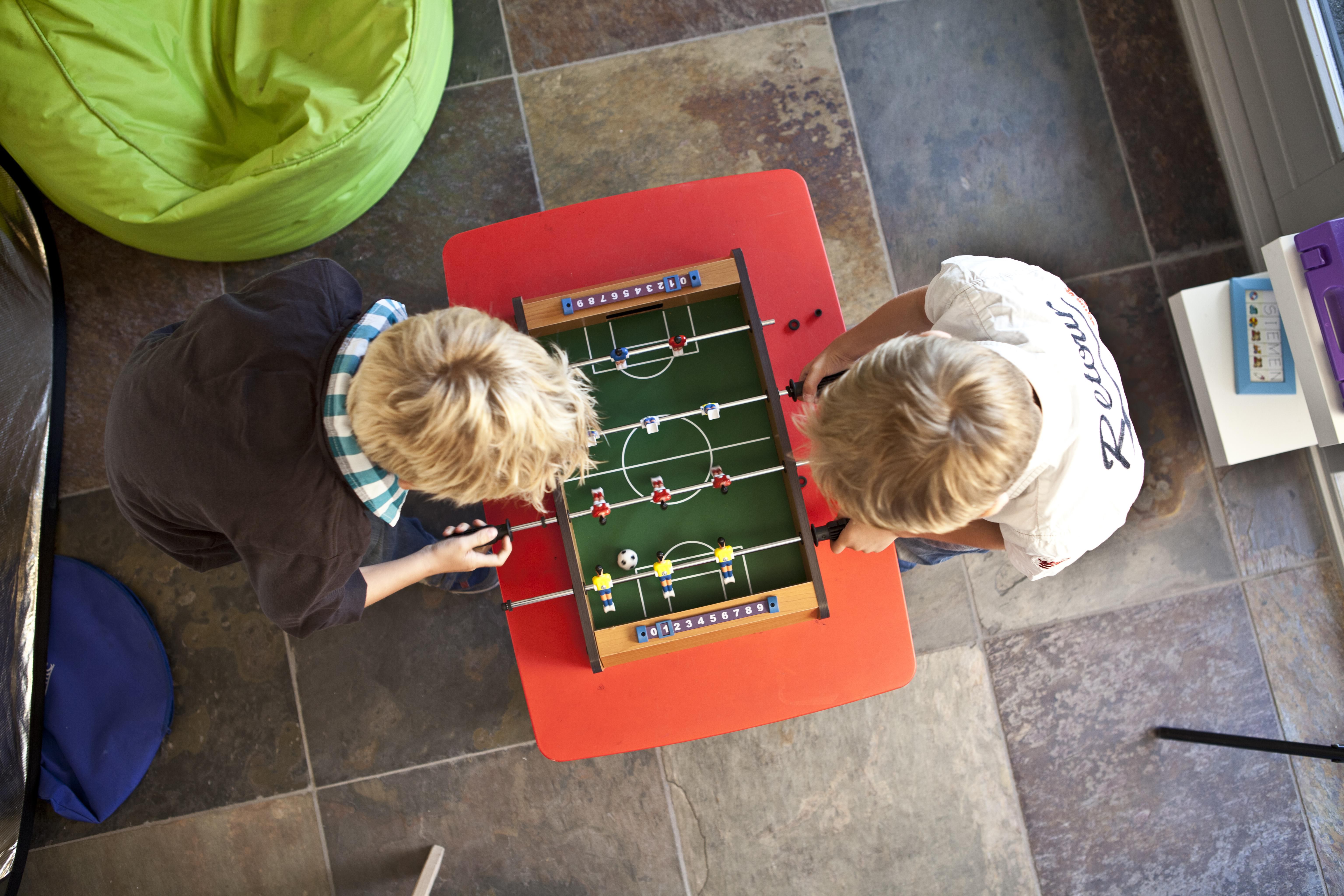 Mini futbolín de madera MDF Alina