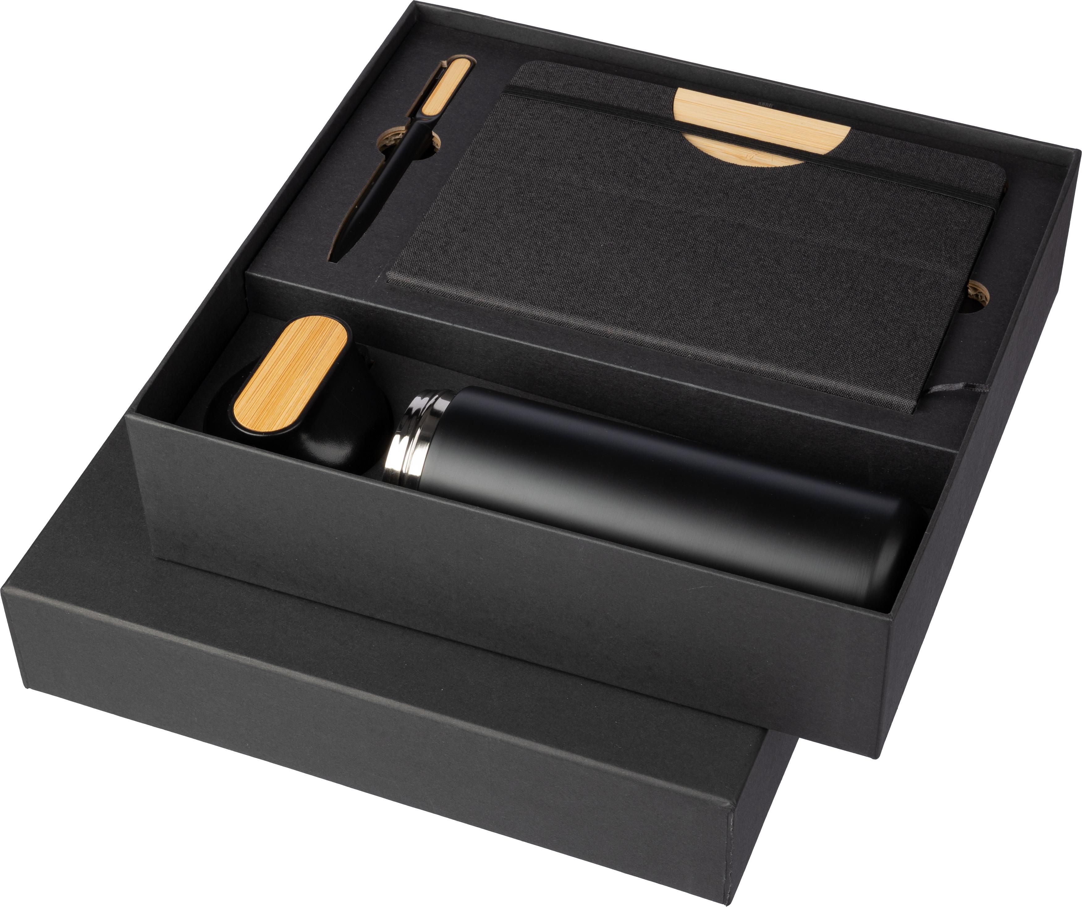 Set de regalo en caja de cartón Kurt