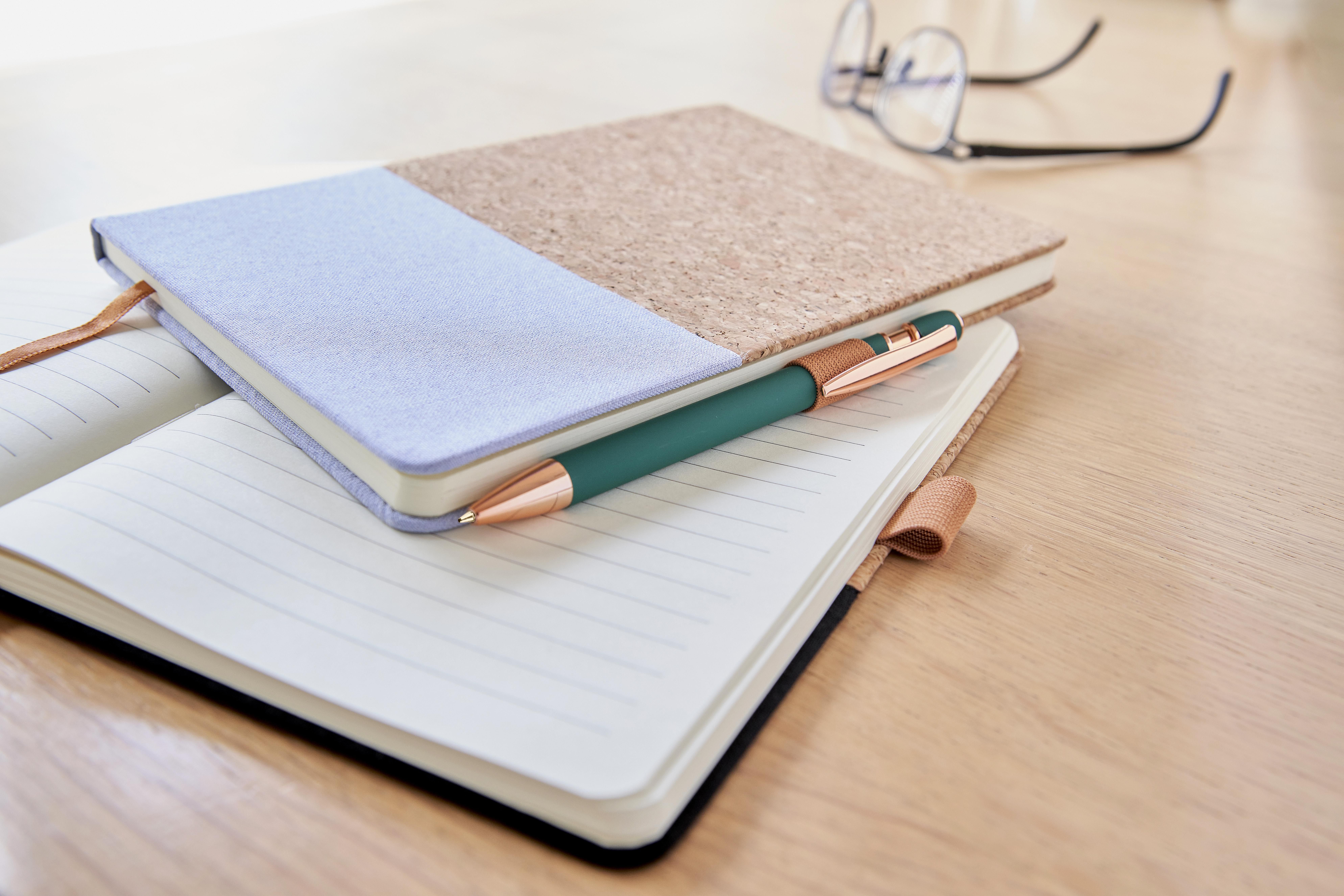 Cuaderno de corcho y algodón Trevor