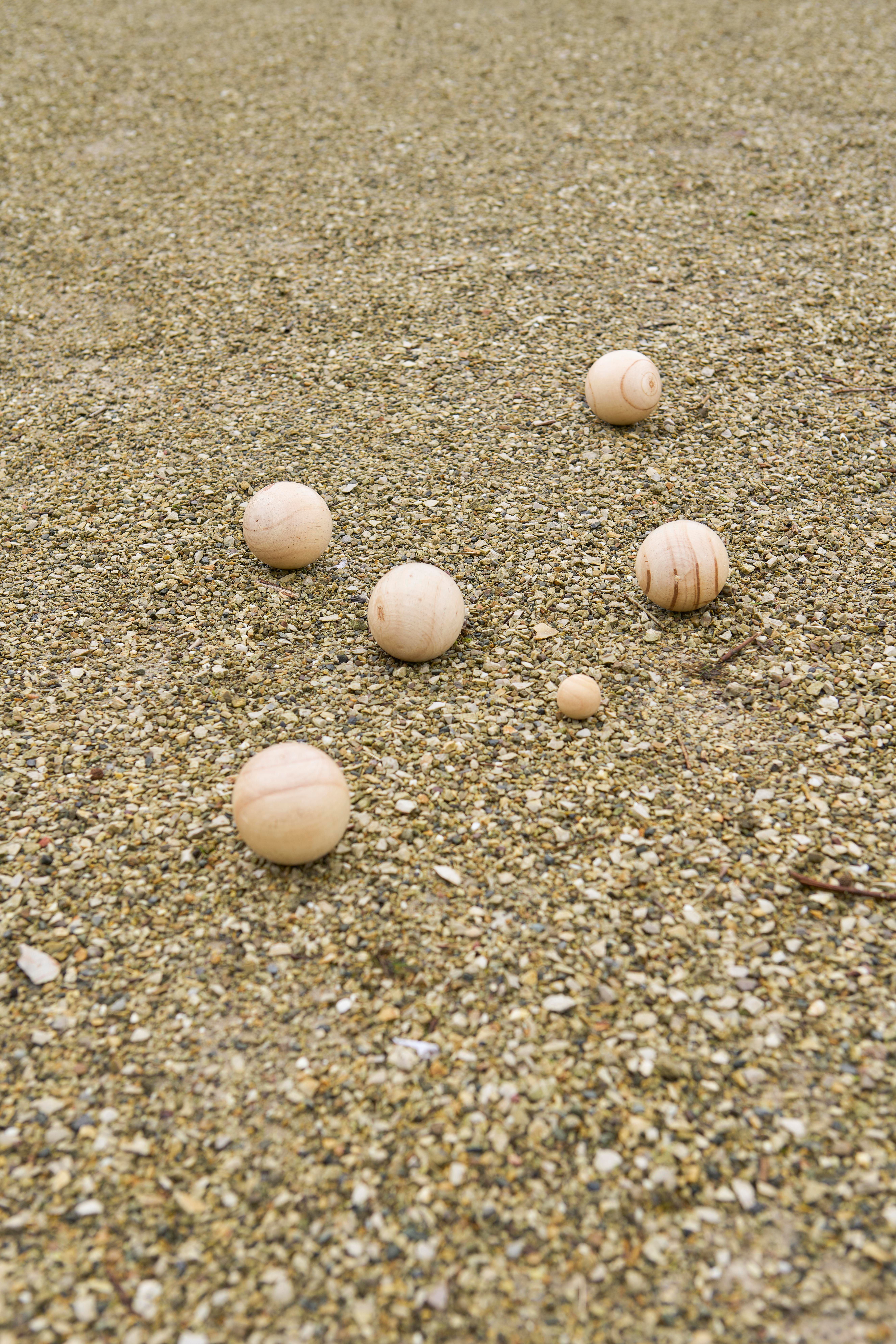 Wooden ball game set Quillian