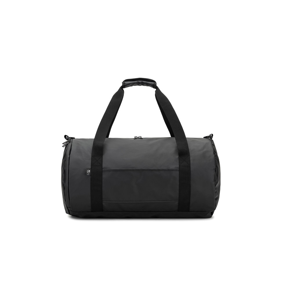 OSASCO SPORT. Bolsa de deporte de forma cilíndrica fabricada en poliéster reciclado 600D de alta densidad con compartimento lateral para zapatillas