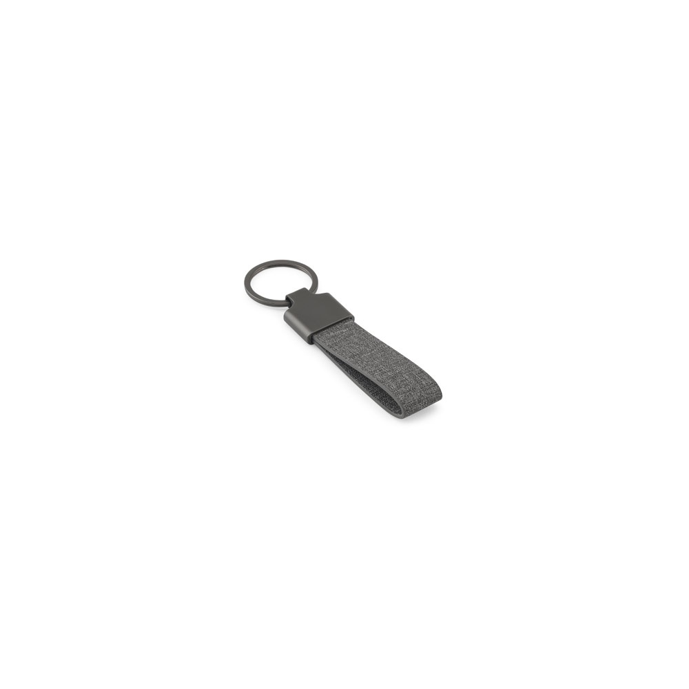 RAVEN. Llavero rectangular de metal y PET reciclado (30 % reciclado)