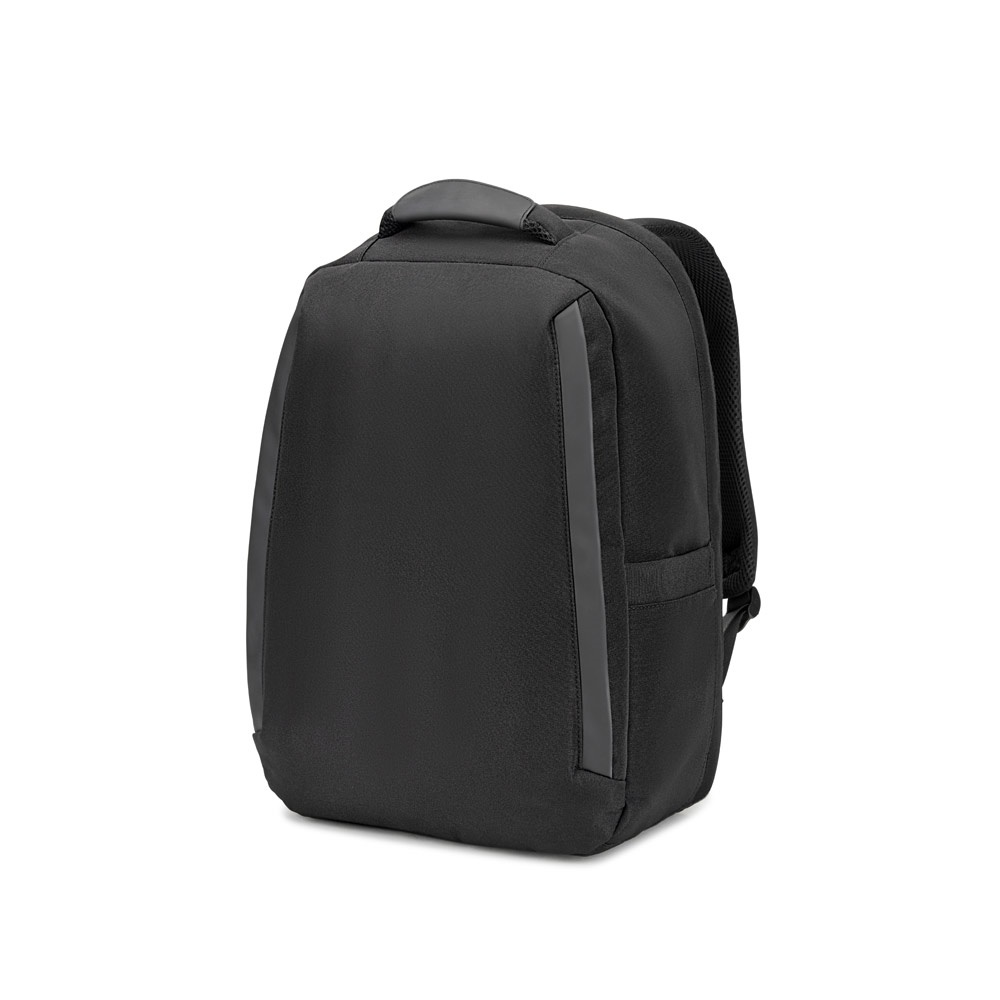 YANGON BPACK. Mochila antirrobo, en sarga con revestimiento hidrófugo y poliéster reciclado 600D, para portátil de 17.3"
