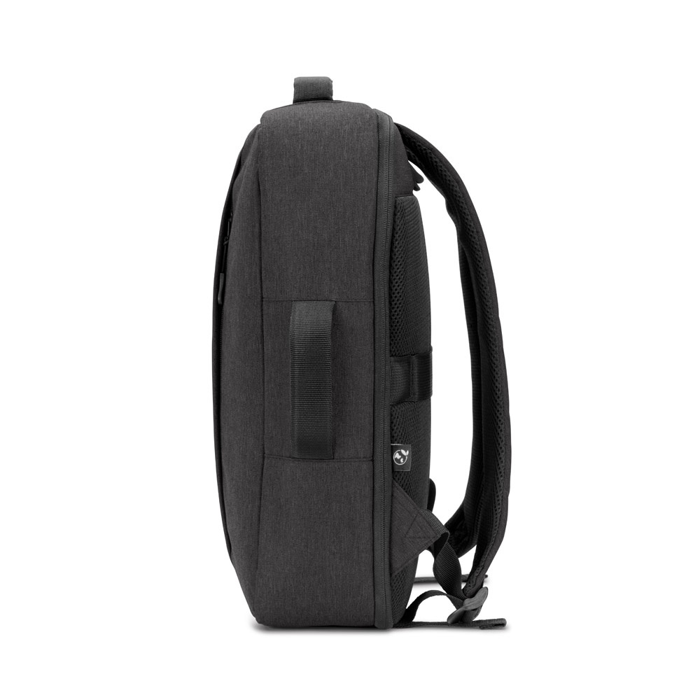 NIAMEY. Mochila para portátil de 15.6" de poliéster reciclado 300D de alta densidad