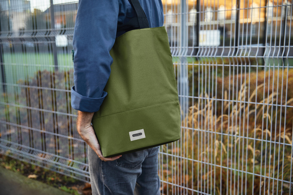 Bolsa térmica Black+Blum de 16 L