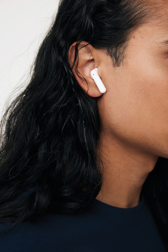Auriculares inalámbricos Tunevo RCS de plástico reciclado