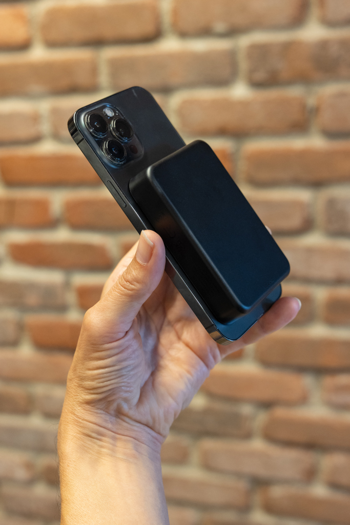Batería magnética plástico reciclado Amporia RCS 10.000 mAh