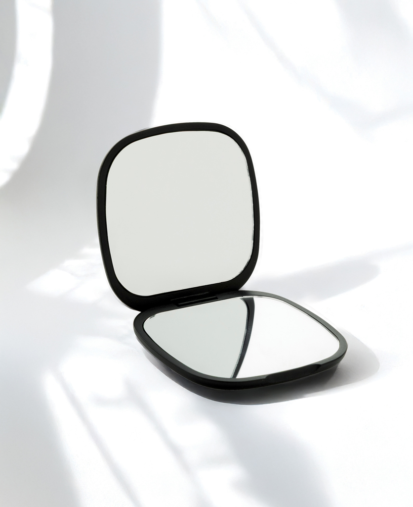 Espejo de maquillaje de plástico reciclado Reflecta RCS