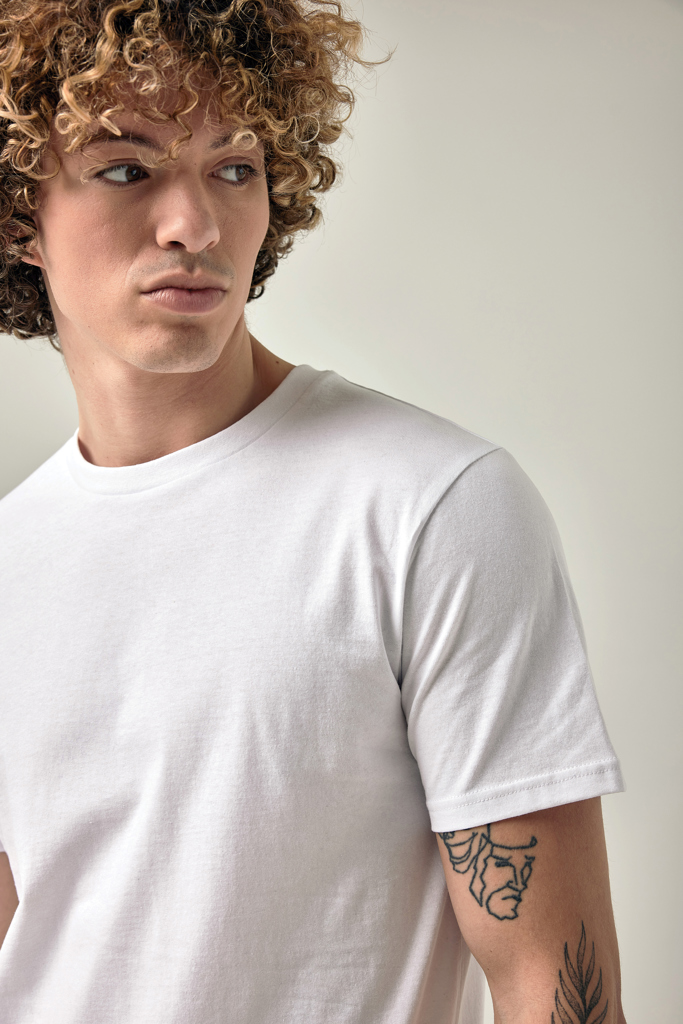 IQONIQ Sierra Camiseta Light Weight  Algodón Reciclado