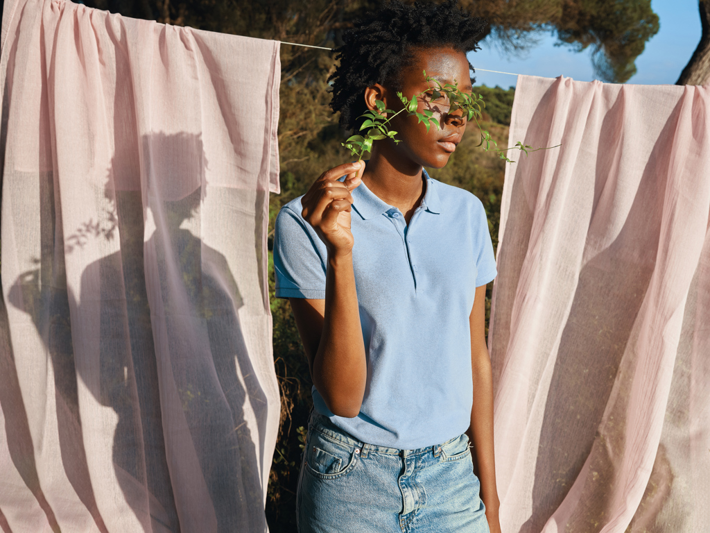 Polo IQONIQ Yosemite piqué algodón reciclado de mujer