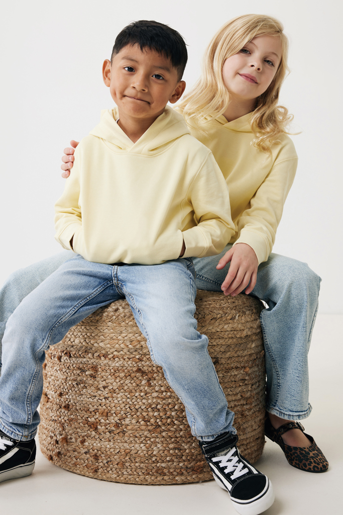 IQONIQ Yengo kids recycled cotton hoodie with sidepockets