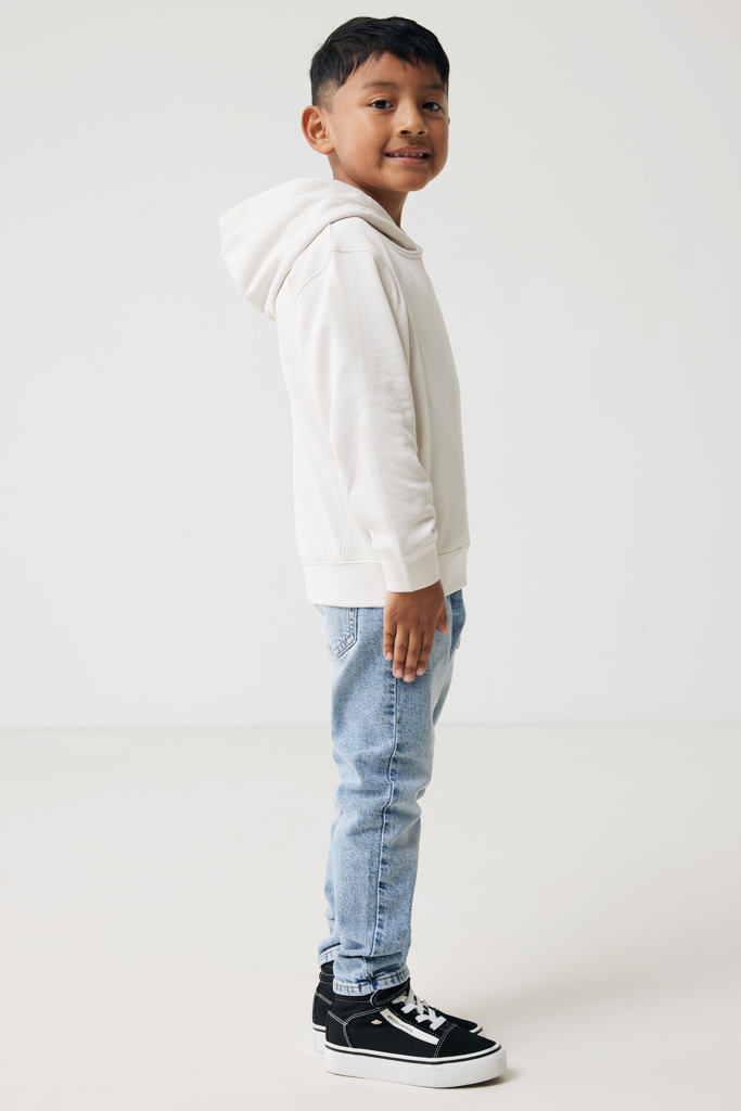 IQONIQ Yengo kids recycled cotton hoodie with sidepockets