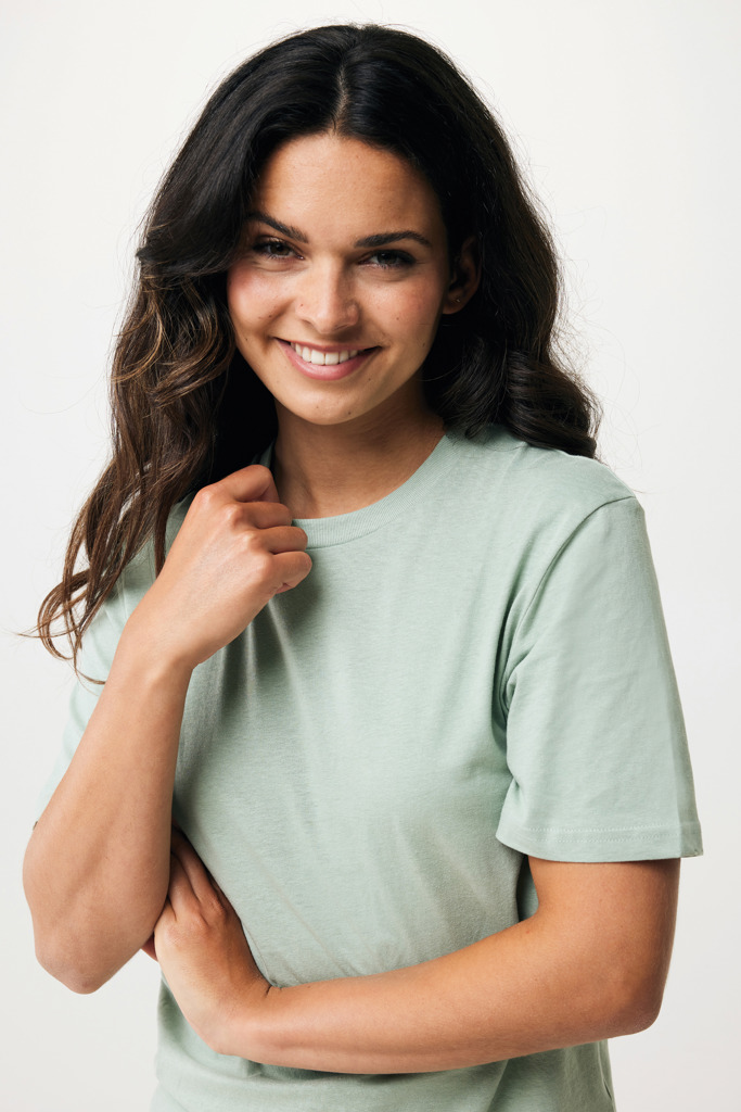 IQONIQ Sierra Camiseta Light Weight  Algodón Reciclado