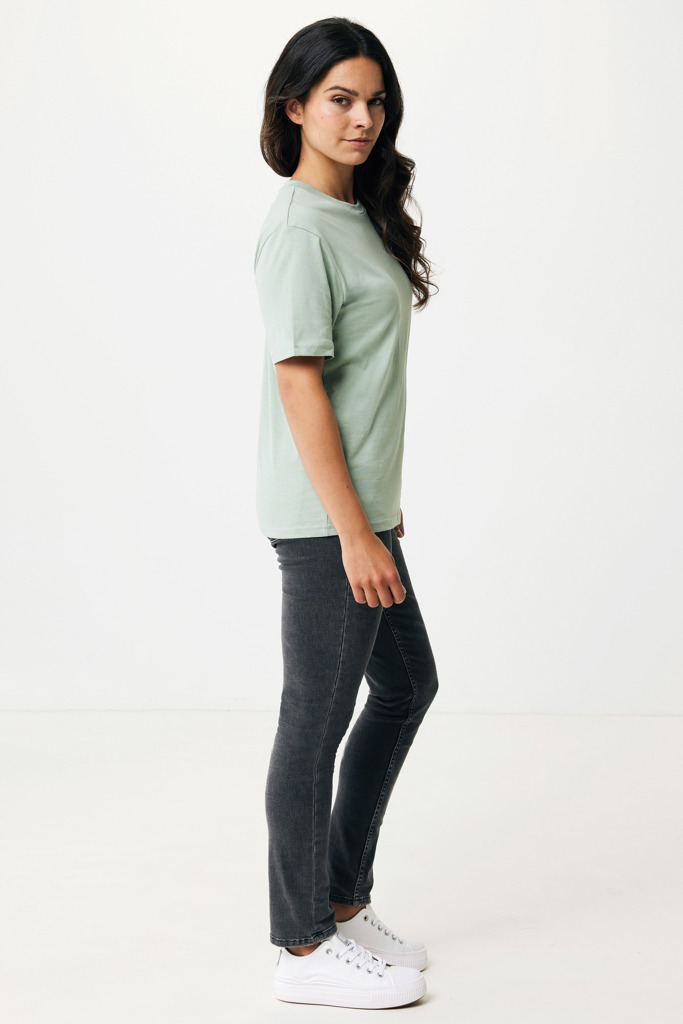 IQONIQ Sierra Camiseta Light Weight  Algodón Reciclado