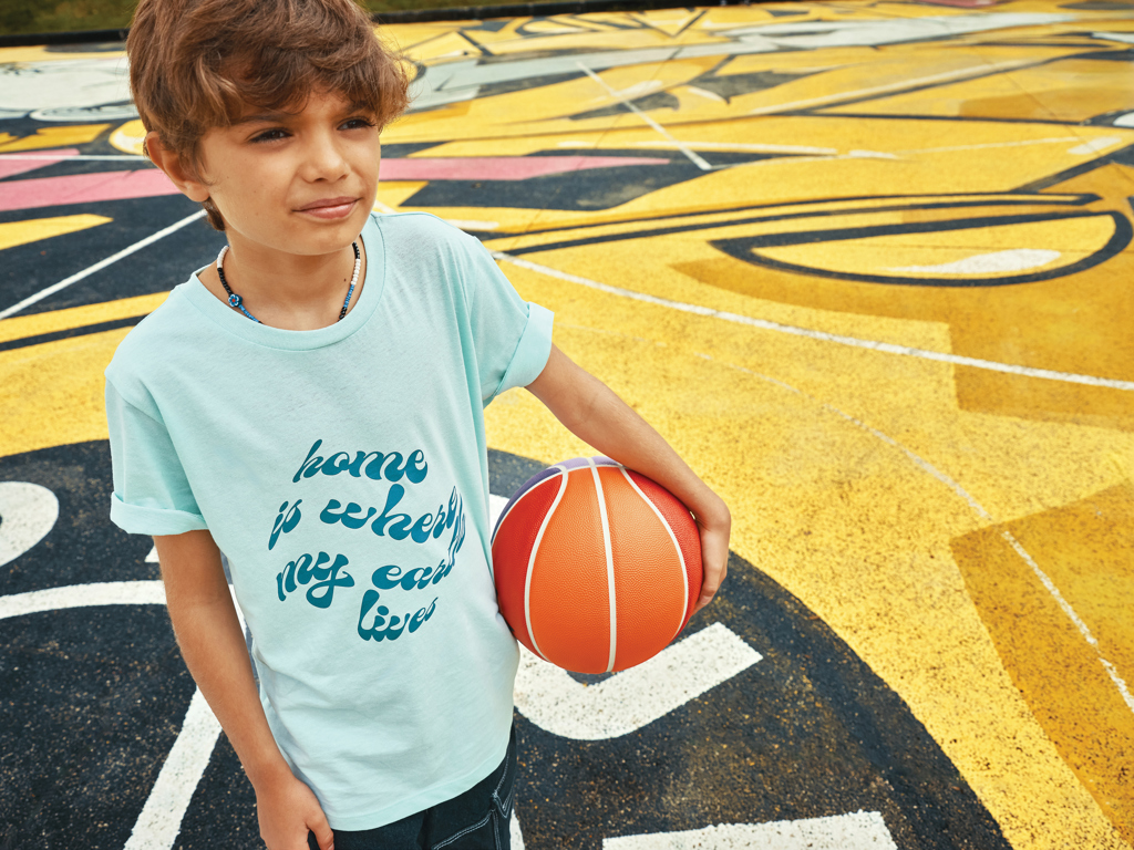 IQONIQ Koli kids lightweight recycled cotton t-shirt