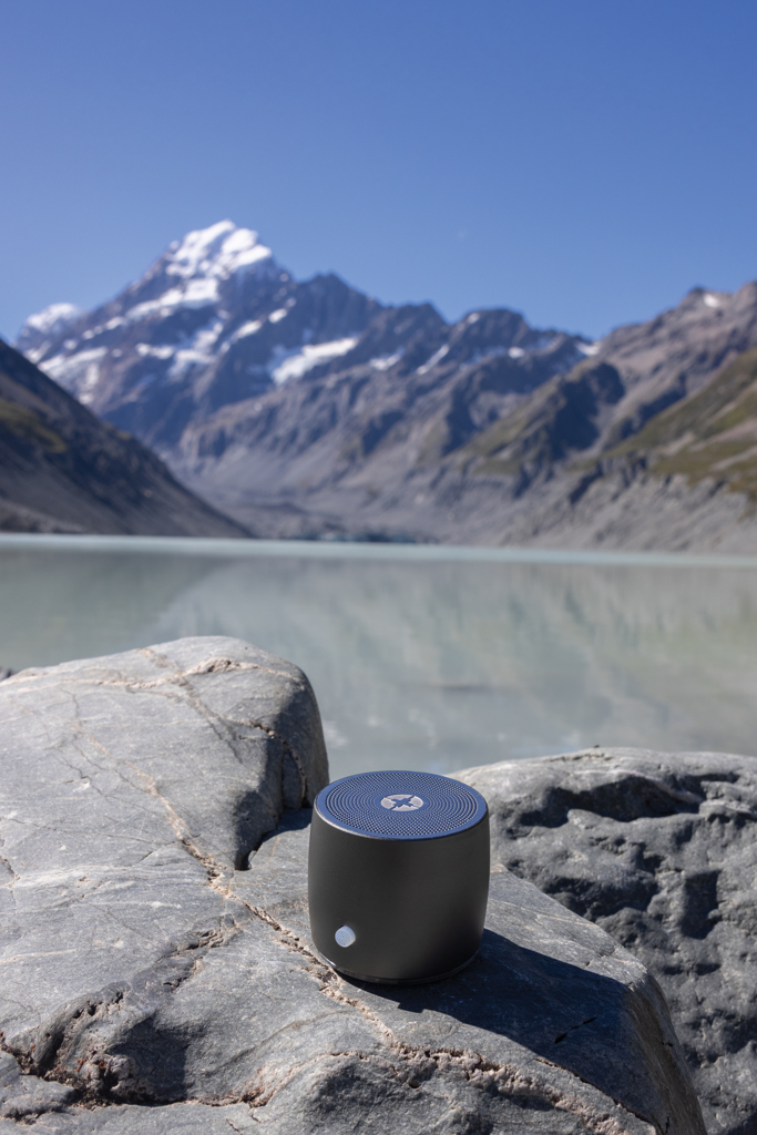 Altavoz de graves de 3W de aluminio reciclado Swiss Peak RCS